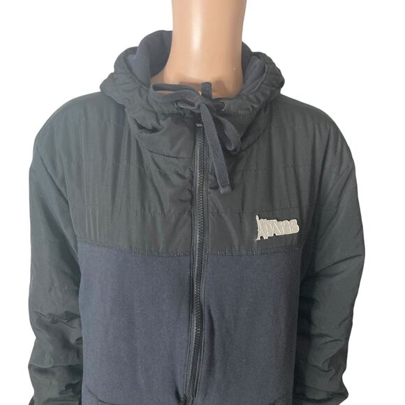 Disney Paris Bomber Jacket Mens XL Spell Out Pin Full Zip Black - Picture 6 of 10